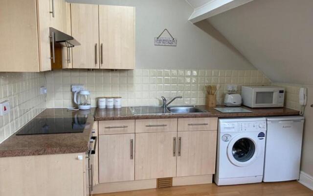 Apartment 4, Crescent Avenue