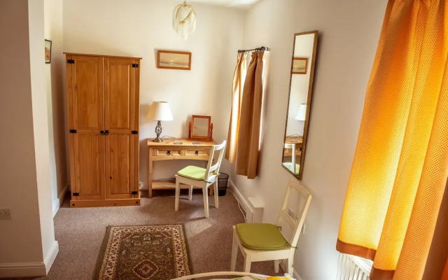 Anvil Lodge