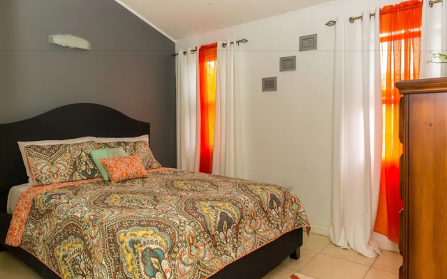 The Beach House II Bedroom with