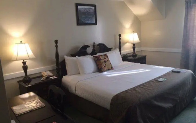 Wachusett Village Inn