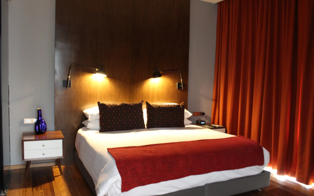 Hotel Love It CAS Consulate