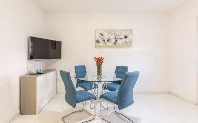 Beautiful Home in Podstrana With Wifi and 1 Bedrooms