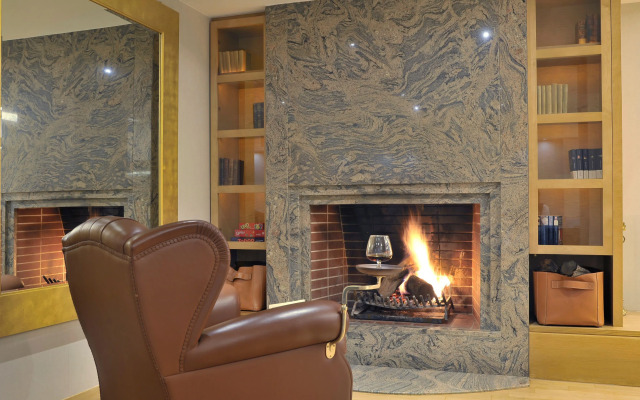 Melia Athens Hotel