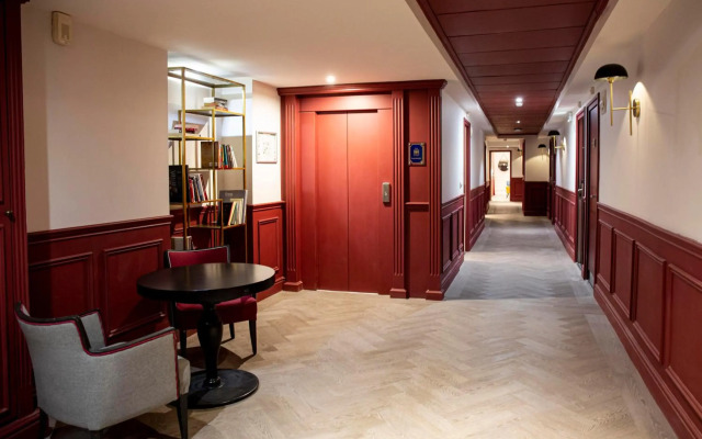 Hotel Royal