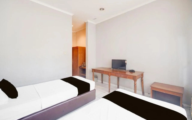 Hotel O Bogor near Taman Safari formerly Hotel Rudian 1 – Guest Rooms – Cisarua