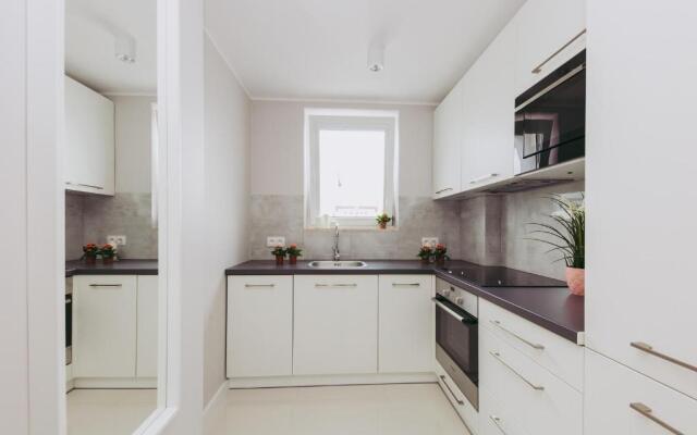 oompH Warsaw Downtown Apartments