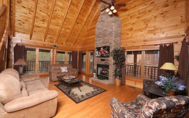 Echoes of Eden - Four Bedroom Cabin