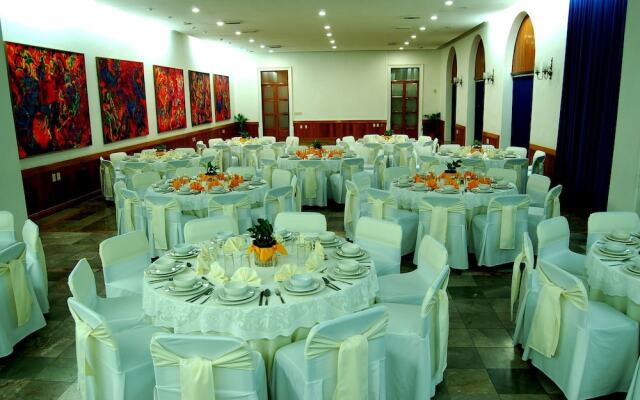 Best Western Plus Hotel Ceballos