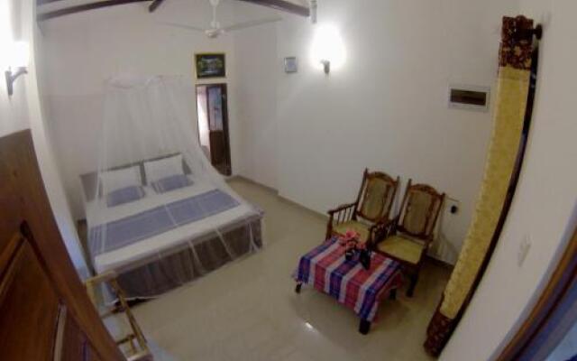 Sanda Hiru Guest