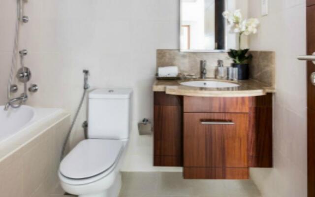 Stand Point (Tower B)