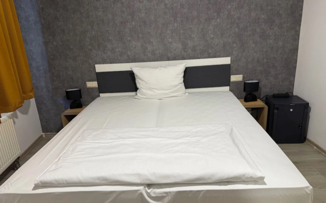 Eurocity Hotel