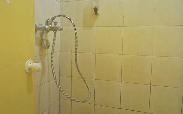 OYO 92040 Superstar Kost Dan Homestay