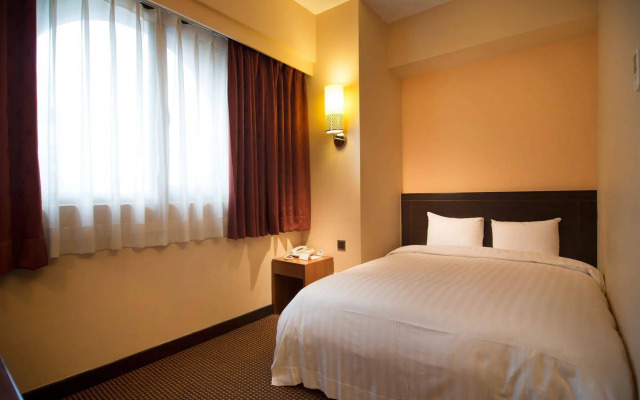San Hua Hotel