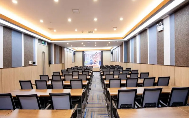 Hanting Hotel Changchun Heping Street