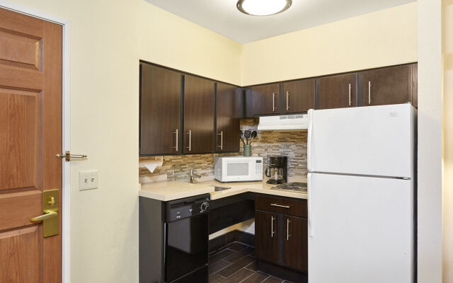 Staybridge Suites Davenport by IHG
