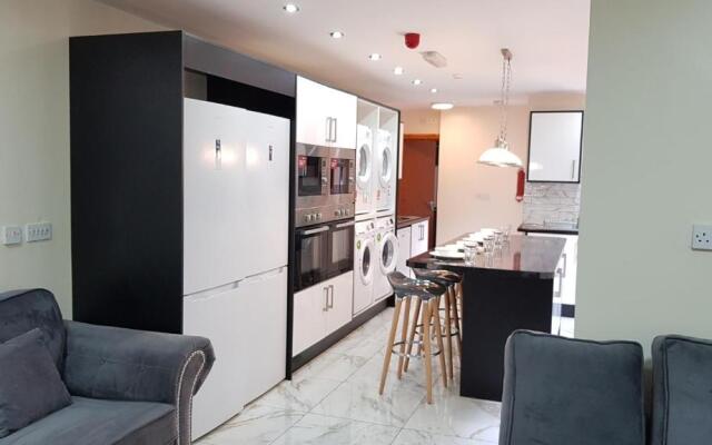 Kunda House Teignmouth