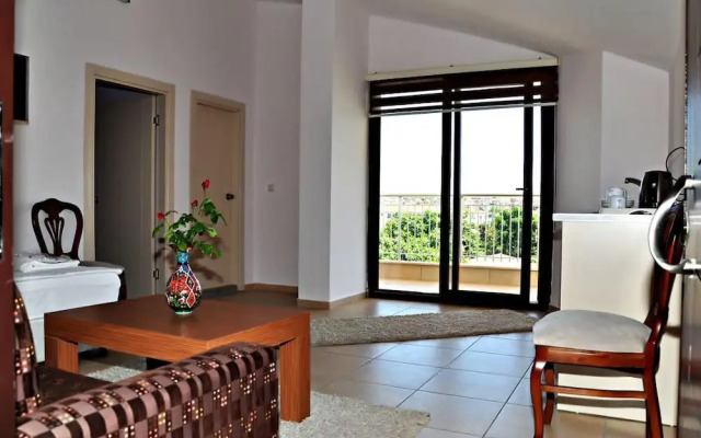 Ceren Family Suit Hotel