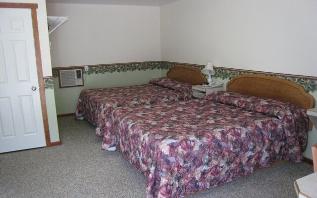 Peaks Lodge