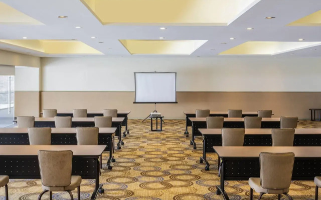 The Paragon Hotel Mexico City Santa Fe By Accor