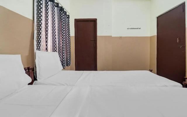 Spot On 804524 Sri Sai Lohith Lodge