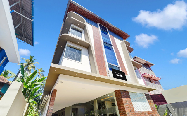 Townhouse Trivandrum Padmanabhaswamy Temple Formerly Rezt N Relaz Inn
