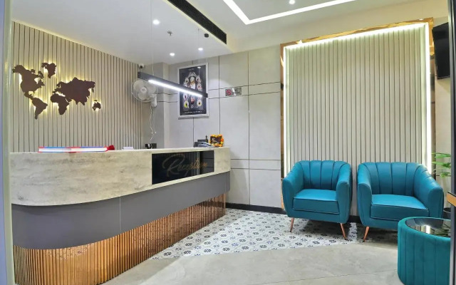 Hotel Uptown - By La Exito Hotels
