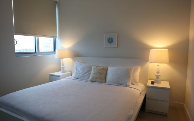 Pelican Stay Furnished Apartments in Monte Carlo Miami Beach