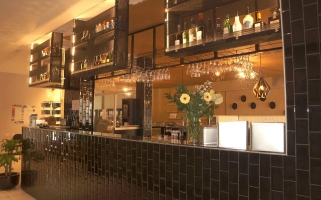 Escale Hotel