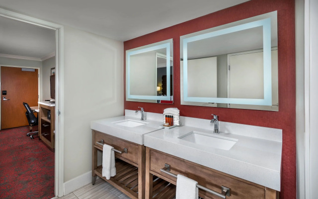 Desert Palms Hotel & Suites