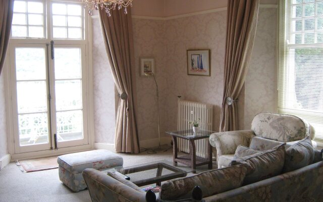 Plas Maenan Country House