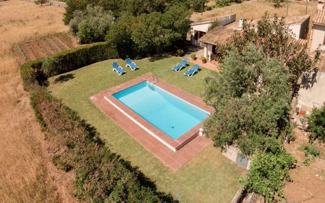 Villa - 2 Bedrooms with Pool and WiFi - 107615
