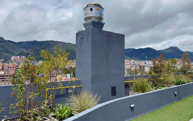 w Marvelous Loft in Polo