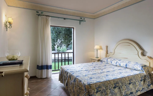 Stay in Porto Cervo With Garden Setting
