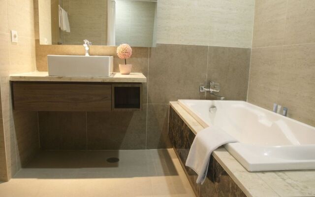 MAVI Hotel & Apartment