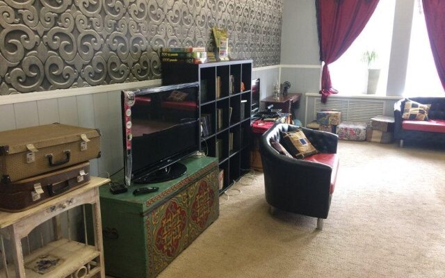 Galereya Hostel