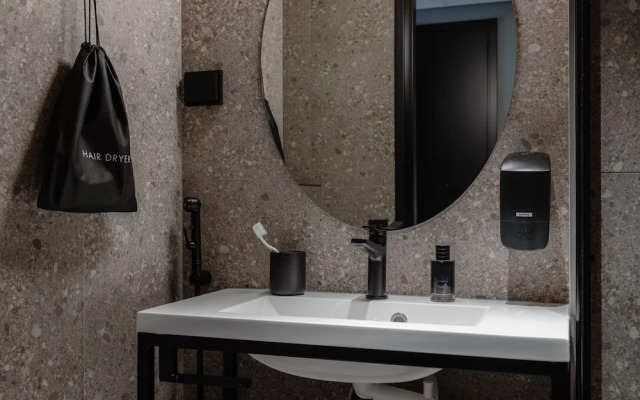 Hotel H28