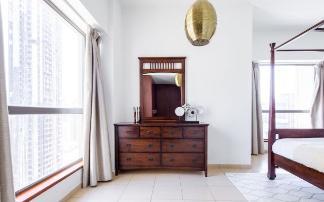 Luxurious 2BR in JBR With Amazing Marina Views!