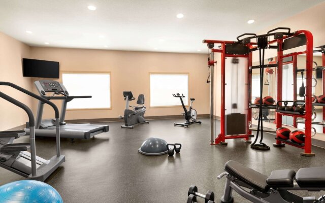 Ramada Drayton Valley