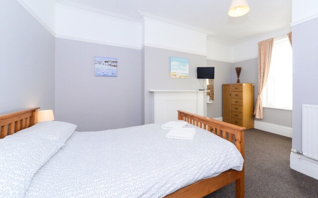 Sandy Bay Guest House