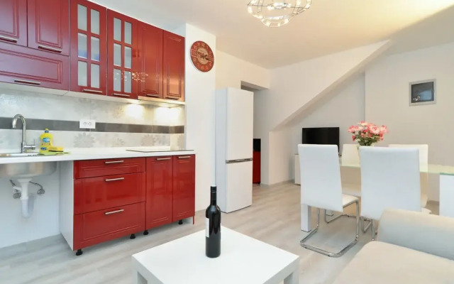 Apartment 1739