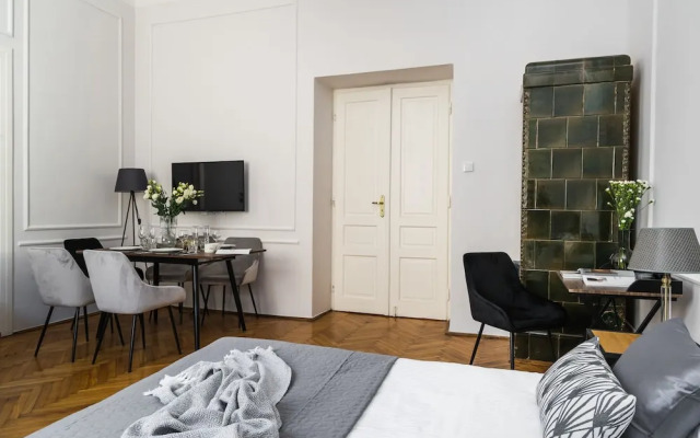 Cracovian Home - LoftAffair