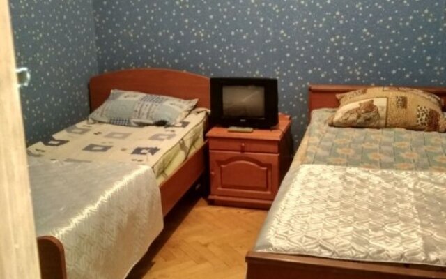Na Usachyova 19 Apartments