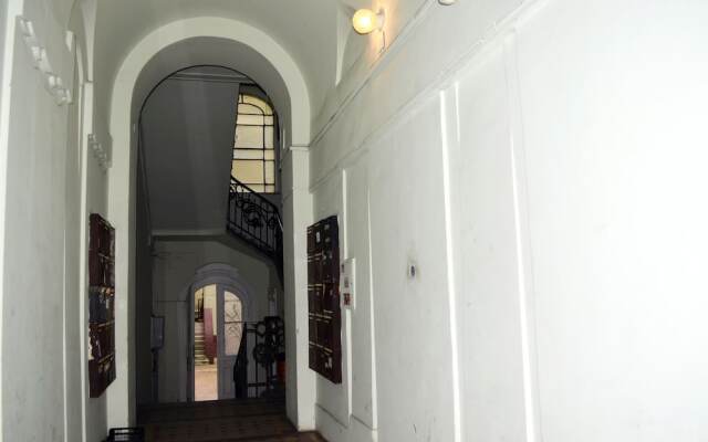 Central Avenue Apartments