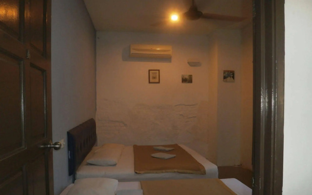 River One Residence - Hostel