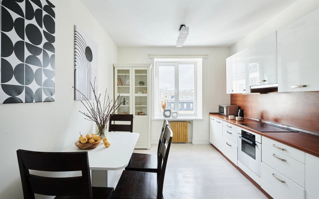 GM Б.Патриарший пер.,8с1