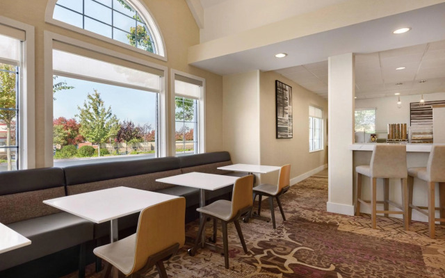 Residence Inn by Marriott Folsom Sacramento