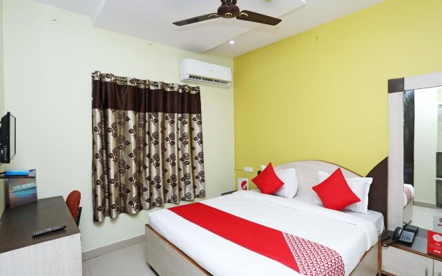 OYO 14711 Hotel Natraj