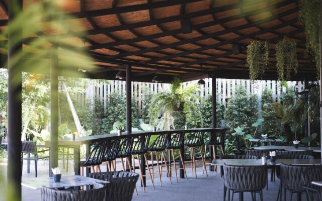 Na Tree Tara Riverside Resort Amphawa Damnoensaduak