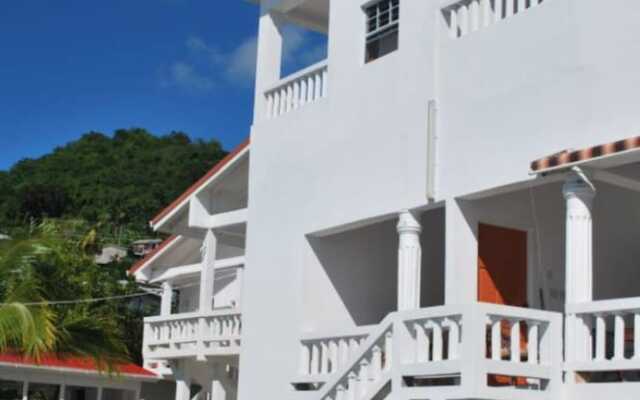 Grand Anse Beach Palace