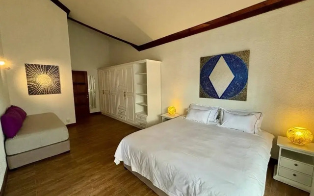 Exceptional Villa In The West - Mamial